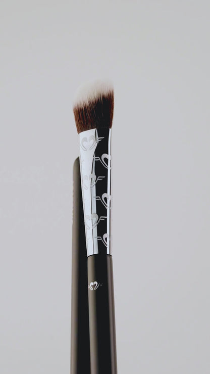Academic Eyeshadow Brush - FX022