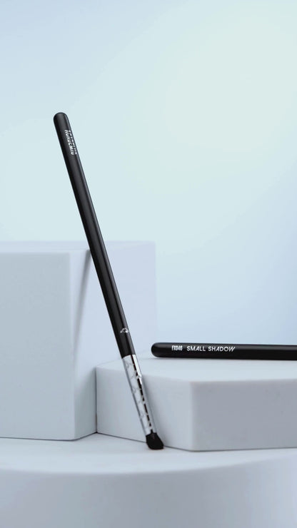 Academic Small Shadow Brush - FX046