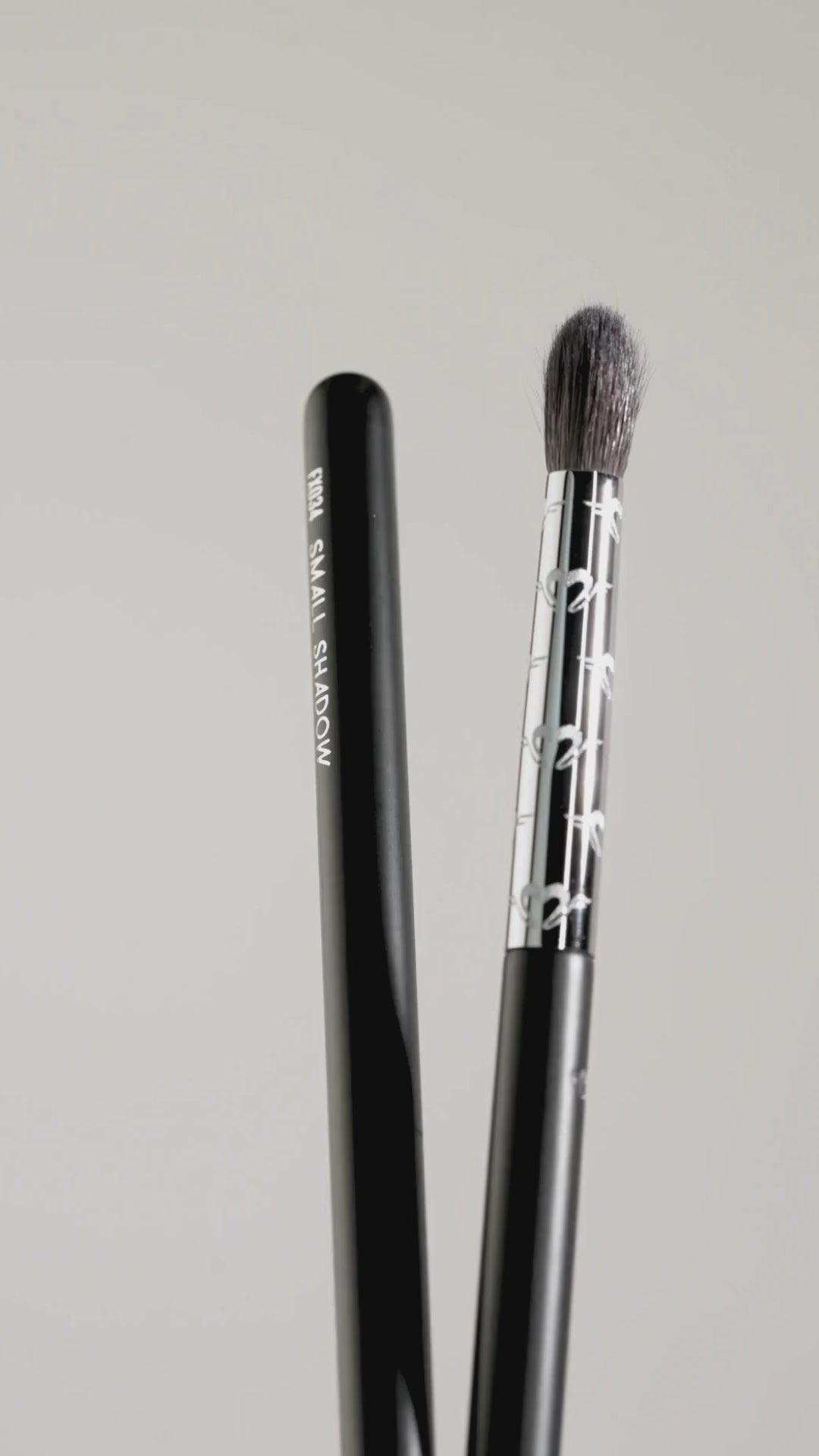 Academic Small Shadow Brush - FX034